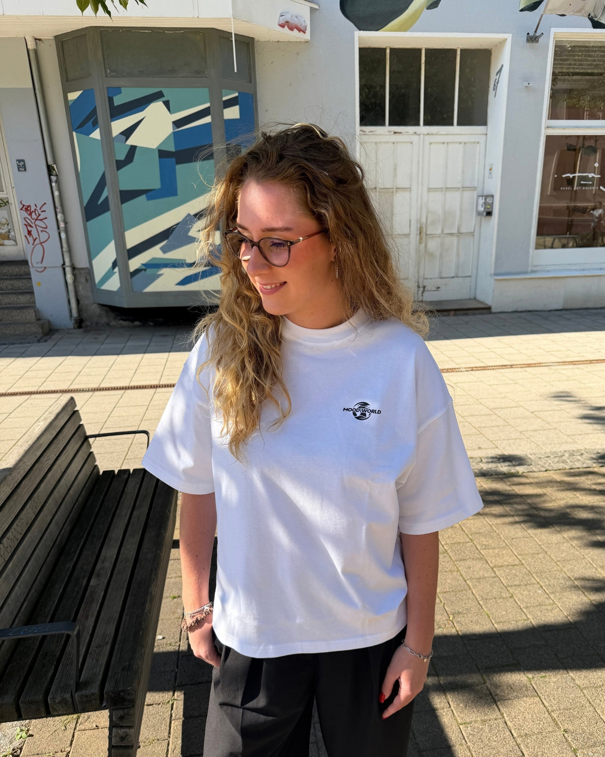 MW//E 'LOGO' - Organic Oversize Boxy Shirt