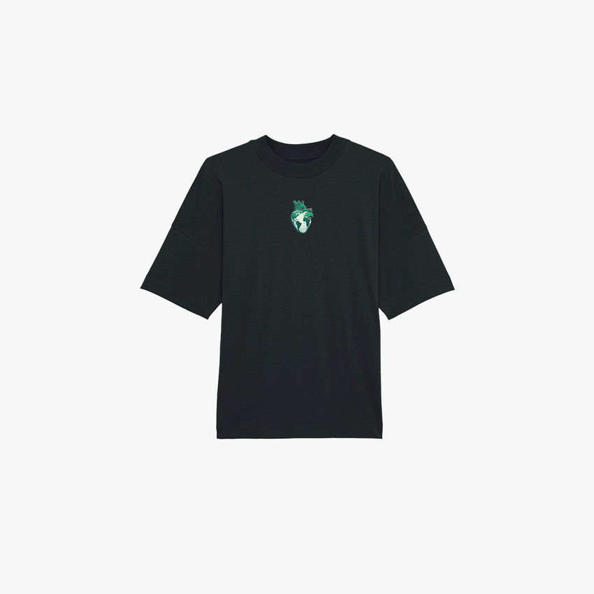 'GREEN HEART' Organic Oversize Shirt in der Farbe Black